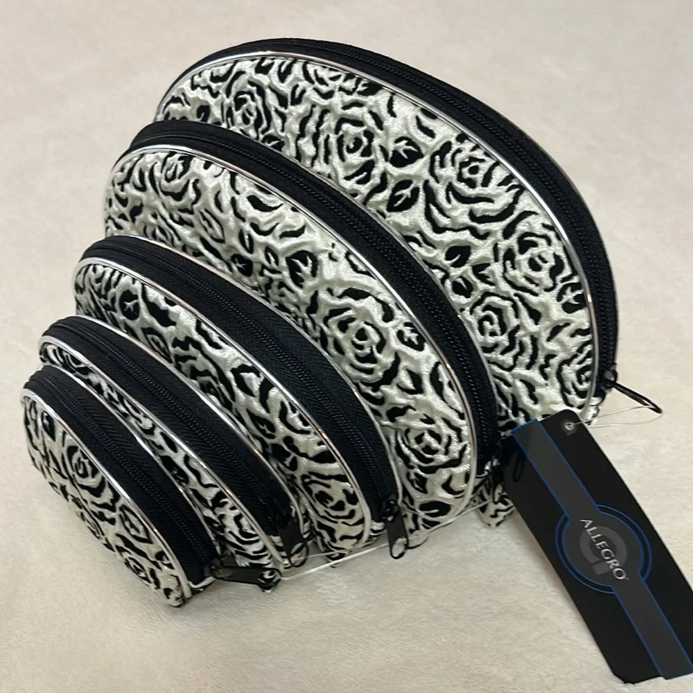 Allegro 5-Piece Rosette Pattern Cosmetic/Travel Bags - Picture 3 of 7